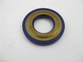 Oil seal 22.7x47x7/7.5 gearboxside "Polini" teflon Vespa PV, V50, PK