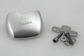 Abdeckung der Haltebügelschrauben Gepäckträger Rizoma aluminium "Piaggio" Vespa GTS