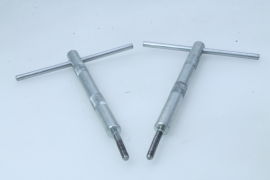 Puller tool mag housing -MB DEVELOPMENTS- Lambretta LI, LIS, SX, TV (series 2-3), DL, GP, J50, J100, J125, Lui 50-75 (T-bar extractors)